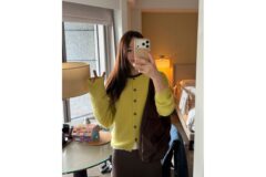 “원조 요정의 상큼한 외출” 손연재, 라임 컬러 가디건으로 완성한 화사한 거울 셀카룩