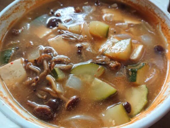된장찌개 짜다고 물 넣지 마세요 “이 가루” 한스푼이면 전부 해결됩니다.