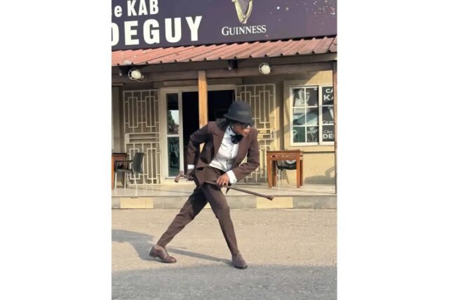 아프리카 콩고에서 유행 중인 패션 문화.jpg