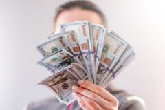 “자식도 재산도 아니었다” 70대를 부자로 사는 사람들의 공통점 1위