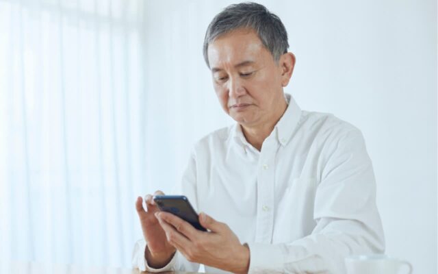 “창피하고 무서워..” 요즘 60대 사이에 퍼지고 있는 무서운 전조 증상