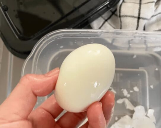 삶은계란 삶지 마세요 “이렇게” 만들면 3배 맛있고 껍질 1초만에 벗겨집니다.