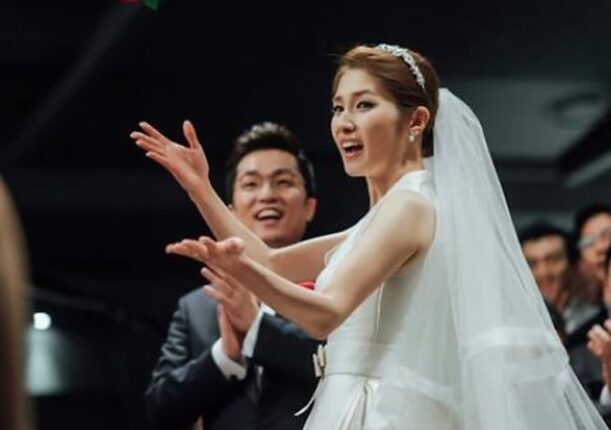 국회의원과 이혼 후 고민 많은 아나운서