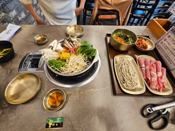김포 샤브샤브 맛집 푸짐하게 잘 나오는 호밀원 샤브칼국수
