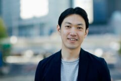 “재산도 옷차림도 아니다” 65살 넘어 유독 여유로워 보이는 사람의 특징 1위
