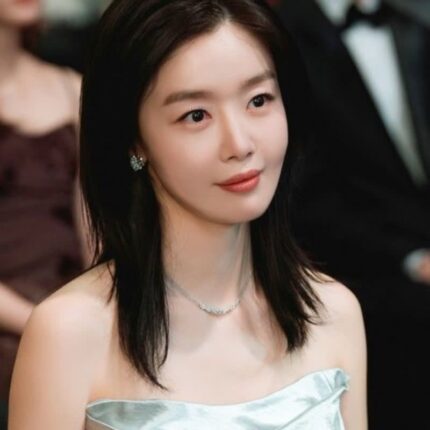 시청률은 고작 2%인데… 넷플릭스에선 공개되자마자 1위 찍은 드라마