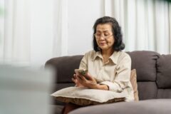 현실적으로 70살 넘어 생활비는 ‘이정도’를 넘으면 안 됩니다