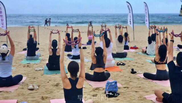 “바다서 힐링·도심선 미션”…부산, ‘해양치유+역사투어’로 체류형 여행 확대