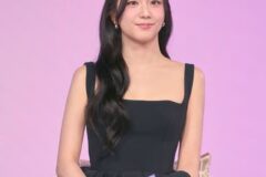 블랙핑크 지수, 칸 시리즈 페스티벌 ‘라이징 스타상’ 쾌거…넷플릭스 ‘월간남친’ 글로벌 저력