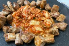 “고기랑만 먹던건데..” 차로 끓여 먹으면 불면증 환자도 자게 만드는 ‘이 차’