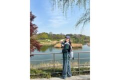 “강아지보다 더 귀엽네” 이해리, 공원 나들이서 뽐낸 최강 동안 비주얼