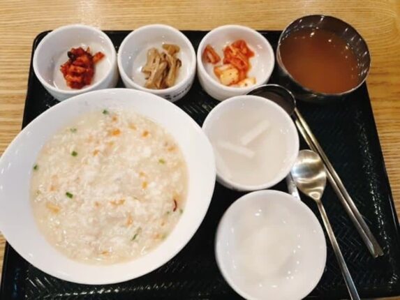 전세계 공통으로 먹는 음식 중 하나