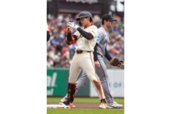 “타율 0.143이었는데…” 이정후, 20일 만에 MLB 최다안타 1위 ‘대반전’