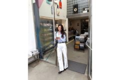 “체조 요정에서 패션 아이콘으로” 손연재 셔츠와 데님의 조화로 증명한 세련미의 극치