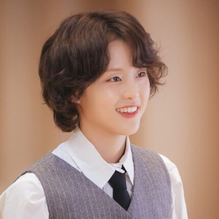 가슴에 붕대 감아가며 중1 남학생 연기해 김혜수에게 극찬받은 이 배우, 또 어디서 봤더라?