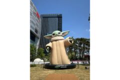 10m ‘자이언트 그로구’ 잠실 상륙…영화 개봉 앞두고 ‘스타워즈 데이 2026’ 개최