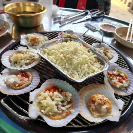 바다 내음 솔솔~ 오션뷰 즐기며 먹는 조개구이 맛집 5