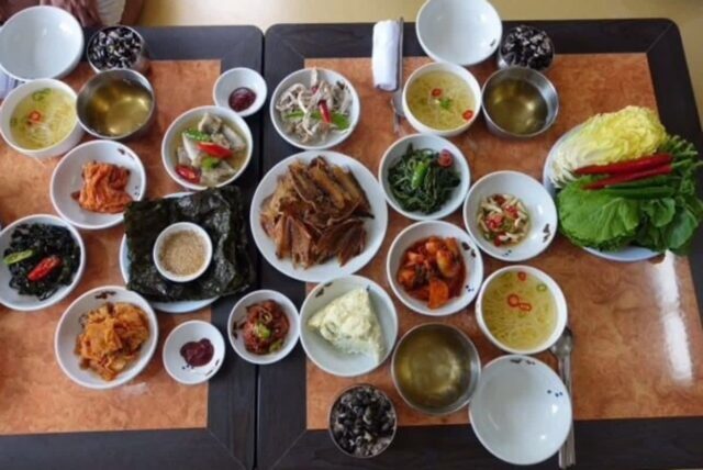 식당 가면 “이 반찬” 3번 리필 하세요 염증 낮추고 관절 살리는 보약입니다.