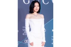 역대 최고의 미모라 극찬받고 있는 여배우의 어제자 전설의 사진