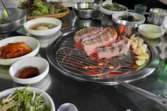 “밖에서 먹으니깐 더 맛있네!” 분위기 미쳐버린 전국 야장 맛집 5