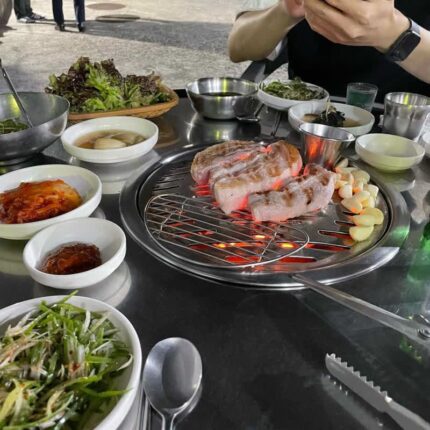 “밖에서 먹으니깐 더 맛있네!” 분위기 미쳐버린 전국 야장 맛집 5