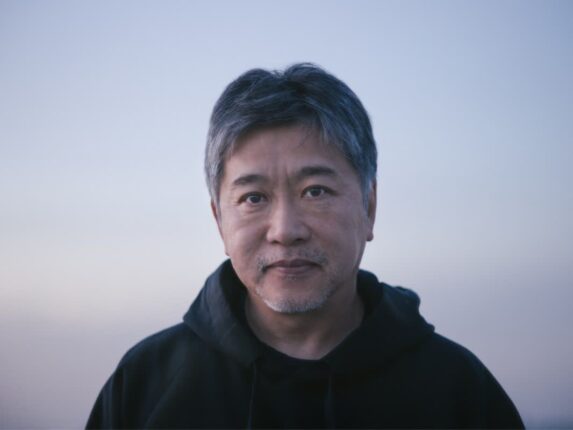 고레에다 히로카즈 감독, 신작 ‘상자 속의 양’ 들고 6월 4일 내한 확정