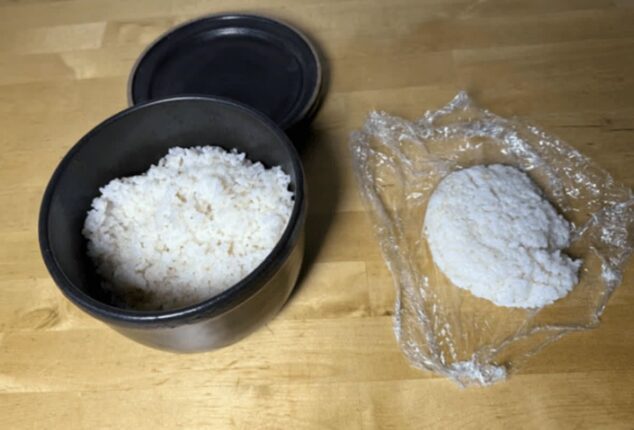 밥솥에 남는 밥 “이렇게” 만드세요 5분만에 손이 안 멈추는 최애 간식 됩니다.