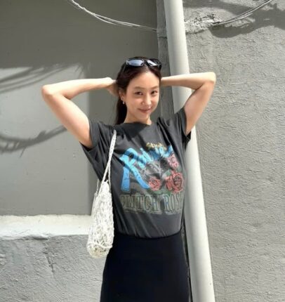 엥 이게 진짜 유행? 구여친 여배우들이 제대로 미쳐버린 그물백