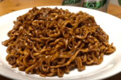짜파게티에 “이 소스” 꼭 넣으세요 중식집 주방장도 놀란 감칠맛이 나옵니다.