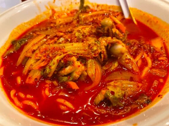 “라면,짬뽕보다 위험하다..” 고혈압 환자들이 가장 후회 했다는 ‘최악의 반찬’
