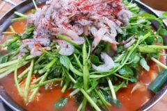 ‘인스타엔 없어요’ 알음알음 어르신들이 검증한 찐맛집 5