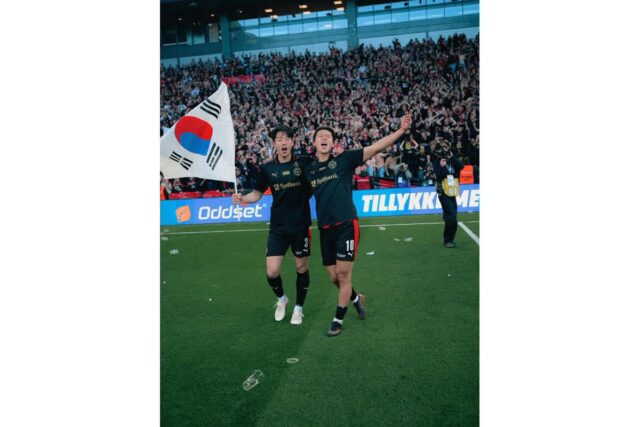 “덴마크 뒤집었다!” 조규성·이한범, 한국 축구 새 역사…포칼렌 우승 주인공 됐다