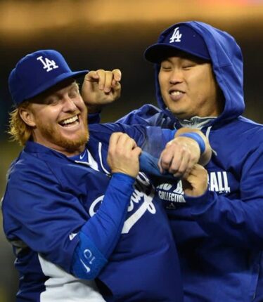 “한국 오고 싶었다” MLB 201홈런 거포의 깜짝 고백…류현진에게 직접 연락한 이유