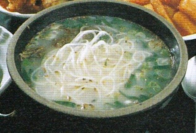 “한국 오면 이것부터 찾는다” 외국인들이 줄 서서 먹는다는 한국 보양 음식