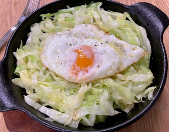 “식용유 쓰지 마세요” 계란후라이를 3배 맛있게 만드는 주부9단 인생 레시피.