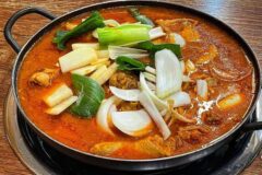 ‘청하가 한 입 먹고 극찬한 닭도리탕 어디?’ 서울 닭도리탕으로 유명한 맛집 5