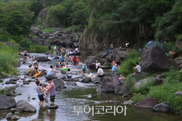 “사람 많은 여행지는 잠시 패스”…빙혈·고택·천년고찰 따라 걷는 의성 여행