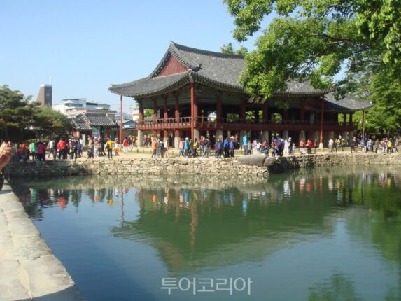 성춘향과 이몽룡의 사랑 도시 남원에서 즐기는 힐링 여행