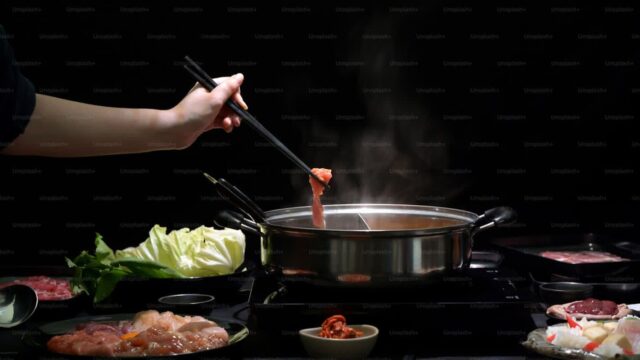 “저녁마다 끊으세요..” 70대 치매 위험 키우는 식탁 위 1위 음식