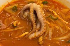 짬뽕 하나로 손님들 줄 세우는 전국 짬뽕 맛집 5