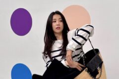 박하선, 스트라이프 티셔츠 하나로 완성한 꾸안꾸 패션