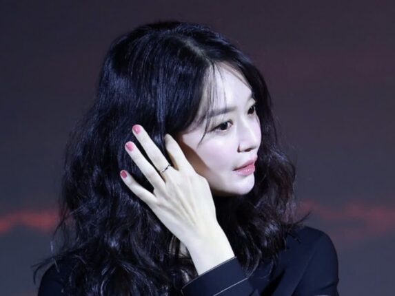오디션 나가서 숨만 쉬었는데 1등한 미모