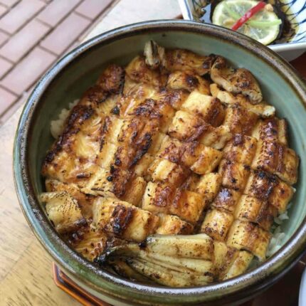 깔끔하게 즐기는 보양식 한 상! 감칠맛 넘치는 장어덮밥 맛집 5