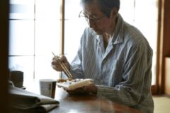 전문가들이 밝힌 “안전한 노후 위해” 꼭 참아야 하는 것 “2위 소비 1위 이것”