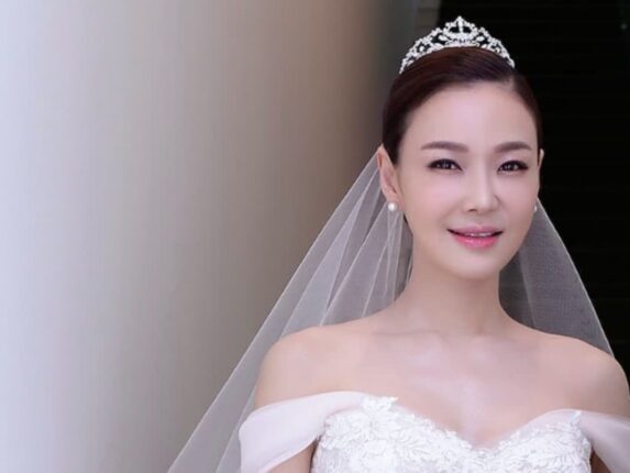 “제발 결혼하지마” 43세에 결혼하고 후회했다는 일매출 60억 쇼호스트