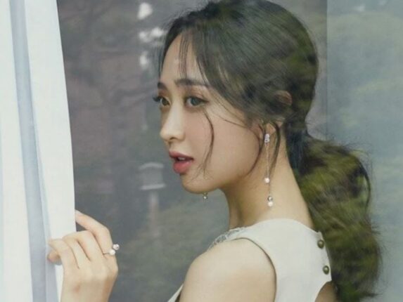36년 연기생활… 잠시 쉬어가는 김민정