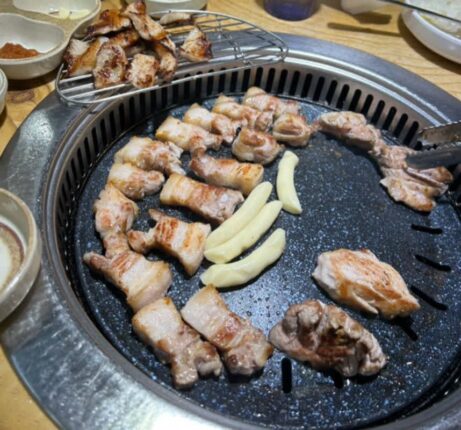 삼겹살 쌈장에 “이 재료” 넣어 보세요 고깃집 사장님들 비밀 노하우 입니다.