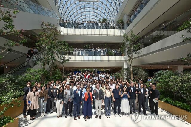현대차그룹, 아틀라스 2만5천 대 공장 투입… 로봇 시대 ‘선전포고’