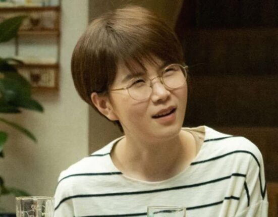 하루에 만두 600개 빚어내며 버티던 무명 여배우의 인생 역전 근황