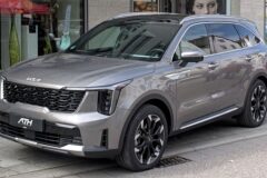 “싼타페 대신 사길 잘했다” 패밀리 아빠들이 인정한 ‘국민 SUV’